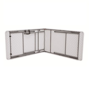 Tavolo da Picnic Pieghevole in Plastica dal Design Moderno, Arredo Esterno Resistente per Banchetti e Picnic - Product Image 3