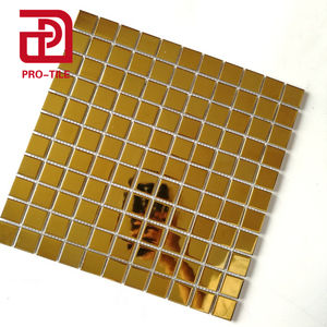 300*300mm Shinning <span class=keywords><strong>mosaico</strong></span> di <span class=keywords><strong>vetro</strong></span> dorato per la decorazione della parete della Villa - Product Image 2