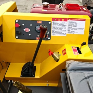 Kc-2000 Produits les plus vendus Mini transporteur de jardin sur chenilles de 2 tonnes Camion à benne basculante - Product Image 6