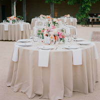 Table de salle à manger portable moderne à pieds pliants en plastique HDPE blanc, idéale pour hôtels, restaurants, événements extérieurs et intérieurs, mariages et fêtes - Meilleures ventes