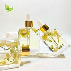 OEM Private Label Maßgeschneiderte Organische Reine Lavendel Ätherische Öle Pfefferminz Rosmarin Rosenblüten Ätherische Öle - Product Image 3