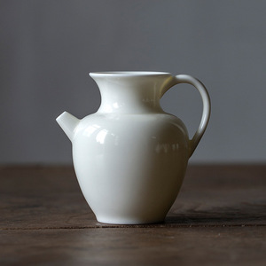 Théière en céramique blanche abricot en forme de melon avec poignée, tasse de justice, style chinois traditionnel, pichet à eau portatif Dehua - Product Image 2