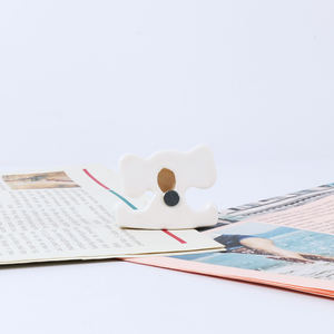 تماثيل فيل صغيرة من السيراميك الأبيض بتصميم كرتوني لطيف للديكور المنزلي الداخلي، بأسلوب كلاسيكي ومتين ومزجج، هدية زخرفية بالجملة - Product Image 3