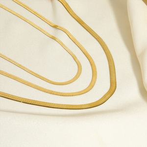 Cadena de Oro Sólido de 14k y 18k Personalizada, de Acero Inoxidable, Hipoalergénica, Antideslustre, Moderna, para Mujer, Venta al Por Mayor - Product Image 3