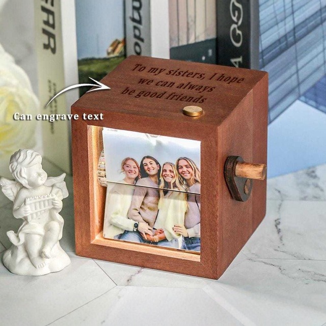 Cross-border New Couple Mother's Day Figure Customized Personalized Luminous Hand-cranked Page-turning Book Photo Machine