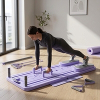 Plateforme de Pilates pliable 4-en-1 avec bandes de résistance pour entraînement abdominal, pompes et planches, idéale pour la maison
