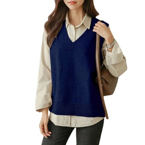 <span class=keywords><strong>Un</strong></span> gilet lavorato a maglia con scollo a V in stile coreano per abbigliamento femminile, caratterizzato da <span class=keywords><strong>un</strong></span> <span class=keywords><strong>maglione</strong></span> autunnale <span class=keywords><strong>senza</strong></span> <span class=keywords><strong>maniche</strong></span> ampio e rilassato. - Product Image 5
