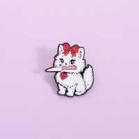 Nouveau gros blanc joli chat broche dessin animé beau chat avec couteau métal accessoires Badge doux émail épinglette