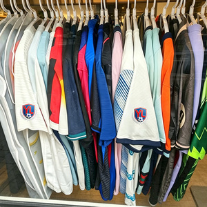 Maillot de football rétro imprimé 100 % polyester respirant, vente en gros OEM 25/26, <span class=keywords><strong>Barcelone</strong></span>, Madrid, Manchester, Paris - Product Image 2