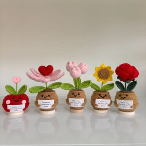Adorno de Girasol Tejido a Mano en Maceta con Hilo de Ganchillo, Pequeño Ramo Tejido de Flores Artificiales con Mensaje de Ánimo Positivo - Product Image 3