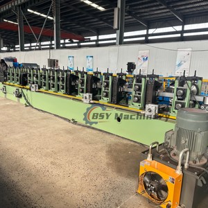 Máquina formadora de rollos de perfil <span class=keywords><strong>C</strong></span> Galvanizado Máquina formadora de rollos de acero en forma de <span class=keywords><strong>C</strong></span> - Product Image 2