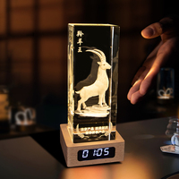Vente en gros de sphères en verre K9, souvenirs en cristal, présentoir personnalisé, gravure 3D, base lumineuse LED, mascotte laser, cadeau de Noël
