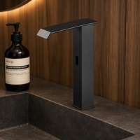 Robinet de lavabo moderne monotrou en métal avec capteur sans contact, mitigeur monocommande en céramique, finition polie, à poser sur le comptoir