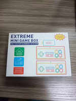 Nouvelle mini console de jeu HD avec 2 manettes de jeu sans fil doubles pour système de divertissement 8 bits