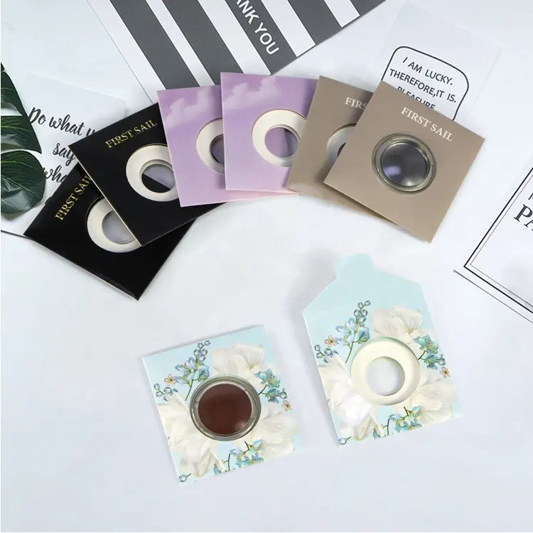 Boîte d'emballage cosmétique en carton magnétique vide 26mm, enveloppe de paquet noir, pochette d'ombre à paupières, boîte d'emballage unique