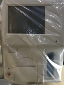 متوفر الآن: جهاز تحليل الدم مع السعر، محلل كيمياء حيوية بشري، محلل أمراض الدم ثلاثي الأجزاء - Product Image 5