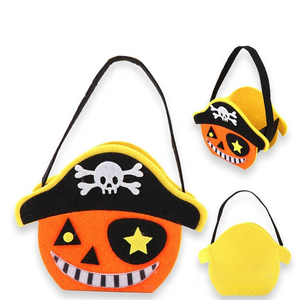 Décorations d'Halloween en gros : Sacs à bonbons en tissu non tissé en forme de citrouille, Sacs de déguisement fantôme pour Halloween - Product Image 1