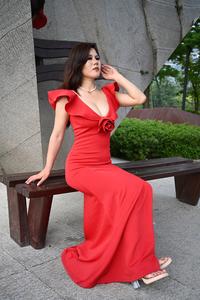 Nouveauté <span class=keywords><strong>Robe</strong></span> de Soirée Chic en Gros Volants Col V Sans Manches Fendue Longue Élégante avec Motifs Floraux - Product Image 6