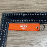 OEM ODM Logo double face personnalisé Porte-clés étiquette tissée à bords brodés Porte-clés et mousquetons promotionnels directs d'usine