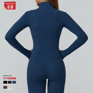 เสื้อแจ็คเก็ตโยคะสีน้ำเงินเข้มสำหรับผู้หญิง EWT2036 แบบซิป ทรงเข้ารูป กันลม เหมาะสำหรับเล่นกีฬากลางแจ้งและออกกำลังกาย - Product Image 3