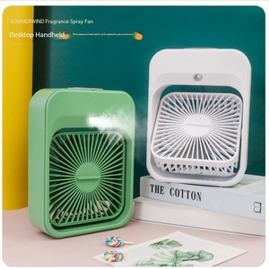 Nouveau ventilateur de bureau rafraîchissant, mini climatiseur USB rechargeable, ventilateur de table portable rotatif avec aromathérapie et pulvérisation d'eau - Product Image 2