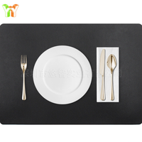 Napperons imperméables en similicuir antidérapants Tapis de table lavables faciles à nettoyer pour la cuisine Tapis et coussinets en PVC antidérapants