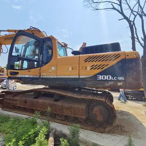Excavatrice sur chenilles Hyundai 300lc-9S d'origine, version minière de 30 tonnes, moteur Cummins haute performance - Product Image 2