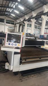 Machine de découpe laser à fibre 3015 FB haute précision à refroidissement par eau 3 axes pour tôles avec prise en charge BMP/PLT - Product Image 6