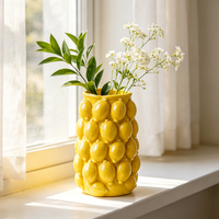 Vas Keramik Kuning Relief Lemon 3D Custom Grosir Gaya Mediterania Lukisan Tangan Ramah Lingkungan Pot Bunga Rumah Restoran
