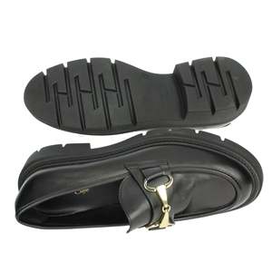 Mocasines Cinzia Soft para Mujer, Negros, con Suela Gruesa - Product Image 6