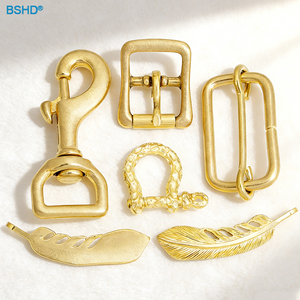 Juego <span class=keywords><strong>de</strong></span> Accesorios <span class=keywords><strong>de</strong></span> Herrajes para Bolsos <span class=keywords><strong>de</strong></span> Cuero y Latón <span class=keywords><strong>de</strong></span> Alta Gama, Anillo en D <span class=keywords><strong>de</strong></span> 25 mm (1 Pulgada), Hebilla <span class=keywords><strong>de</strong></span> Metal, Gancho Giratorio Ajustable - Product Image 1