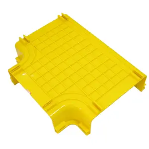 Individuelles PlasticTrunking Extrudiertes Profil gelbe pvc-Fibraleitung Optik-Aceway-Kabelschale für Rechenzentrum