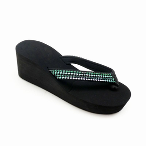 Sandalias de Playa de Verano para Mujer, Diseño de Lujo, Suaves, Chanclas de Alta Calidad con Punta Abierta y Plataforma - Product Image 4