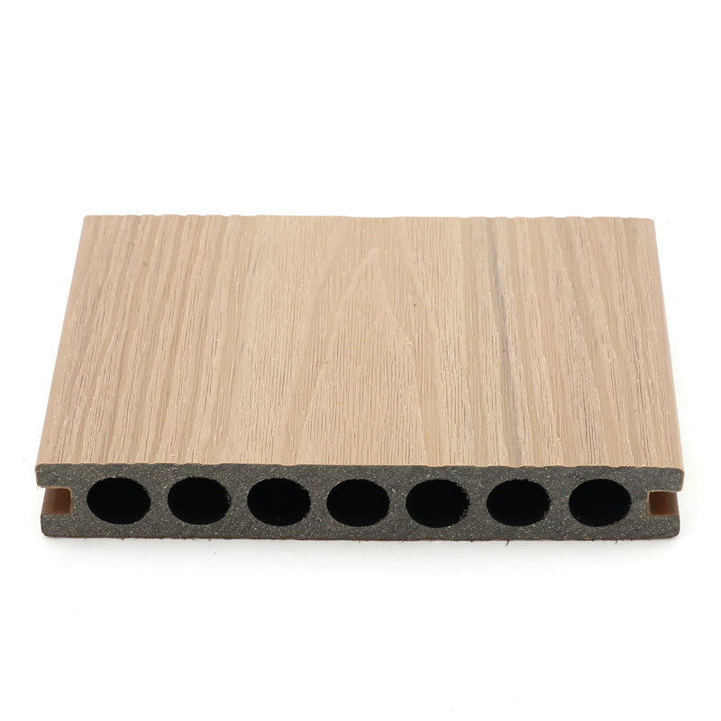 Plancher en bois composite à trous ronds co-extrudé