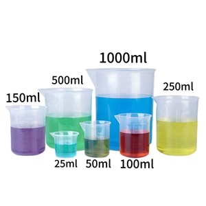 Vaso Medidor Graduado de Plástico Kmei, 10 ml, 25 ml, 50 ml, 100 ml, 150 ml, 250 ml, 300 ml, 500 ml, 1000 ml, para Uso en Laboratorio - Product Image 5