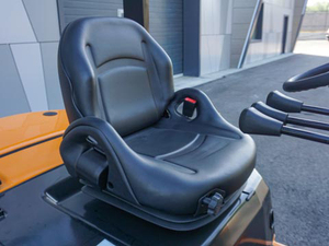 Carrello Elevatore Diesel da 2 Tonnellate, Caricatore Industriale Pesante per Magazzino, Porto, Attrezzatura per Movimentazione Merci all'Aperto, Certificato CE - Product Image 3