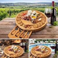 Plateau à fromage ovale en bambou avec tiroir coulissant et 4 couteaux en acier inoxydable, idéal pour les soirées à vin et comme cadeau.