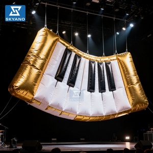 Modèle géant gonflable doré d'instruments de <span class=keywords><strong>musique</strong></span> (CD, violon, <span class=keywords><strong>piano</strong></span>, trompette) pour la décoration de scène de concert, la publicité et les accessoires de spectacle - Product Image 3