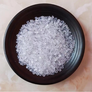 Granules en cristal flexibles de PVC de composé de PVC pour les granules ondulés d'animal familier de tuyau - Product Image 4