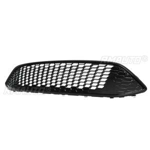 Grille de calandre centrale en nid d'abeille noire pour pare-chocs avant de voiture, compatible avec Ford Focus Mk3 2015 2016 2017 - Product Image 3