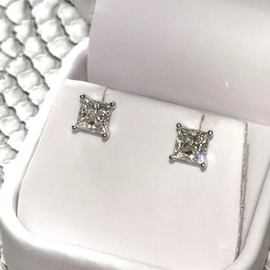 Top Selling Moissanite <b>Stud</b> <b>Earrings</b> in 925 Sterling <b>Silver</b> for Boutique Jewelry Services Available At Affordable Price - Product Image 1