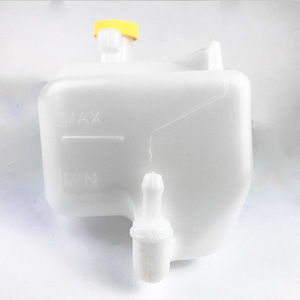 Vase d'expansion Nissan Micra K11 21710-43B01 en plastique blanc pour système de refroidissement – Pièce de rechange - Product Image 4