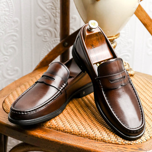 Chaussures décontractées légères en cuir de cheval pour hommes, chaussures décontractées de style business avec construction Goodyear, en cuir véritable respirant et désodorisant - Product Image 2