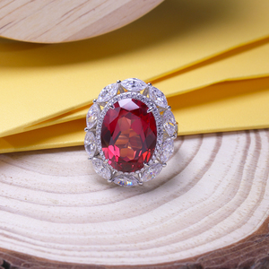 Bague en argent 999 plaqué or 14 carats, motif fleur, tendance, pour femme chrétienne, sertie de zircone cubique rouge ovale 12x16mm, style hip-hop glacé - Product Image 3