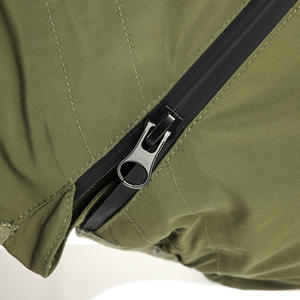 Ropa cálida de invierno para perros de lujo, abrigos impermeables, ropa ligera a prueba de viento para mascotas - Product Image 4