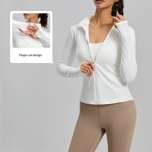 女式成人修身速干瑜伽夹克轻质氨纶/涤纶运动外套适合锻炼 - Product Image 2