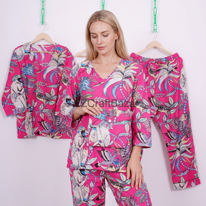 ชุดนอนผ้าฝ้ายลายดอกไม้สำหรับผู้หญิง พร้อมขอบเอวยางยืด โลโก้ด้านหน้า-ชุดนอนขายาวใส่สบายสำหรับผู้ใหญ่ ของขวัญสำหรับเธอ - Product Image 1