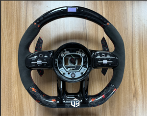 Volante de Fibra de Carbono para <span class=keywords><strong>Mercedes</strong></span> <span class=keywords><strong>Benz</strong></span> C200 <span class=keywords><strong>C300</strong></span> E200 E300 GLC CLS, Cuero Perforado Personalizado, <span class=keywords><strong>Precio</strong></span> al por Mayor - Product Image 1