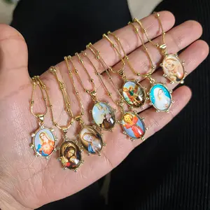 NZ1504 18K chapado en oro CZ Santo Divino Niño Jesús y Virgen María collar regalo católico, collar de medalla de Madonna personalizado