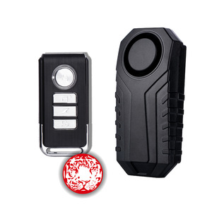 ABS klakson sistem <span class=keywords><strong>Alarm</strong></span> sepeda tipe-c, <span class=keywords><strong>Alarm</strong></span> sepeda tipe-c dapat diisi ulang 113dB, klakson sistem <span class=keywords><strong>Alarm</strong></span> sepeda IP65, kendali jarak jauh tahan air, 7 level sensitivitas 3 - Product Image 6